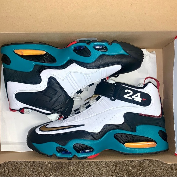 griffey sweetest swing shoes